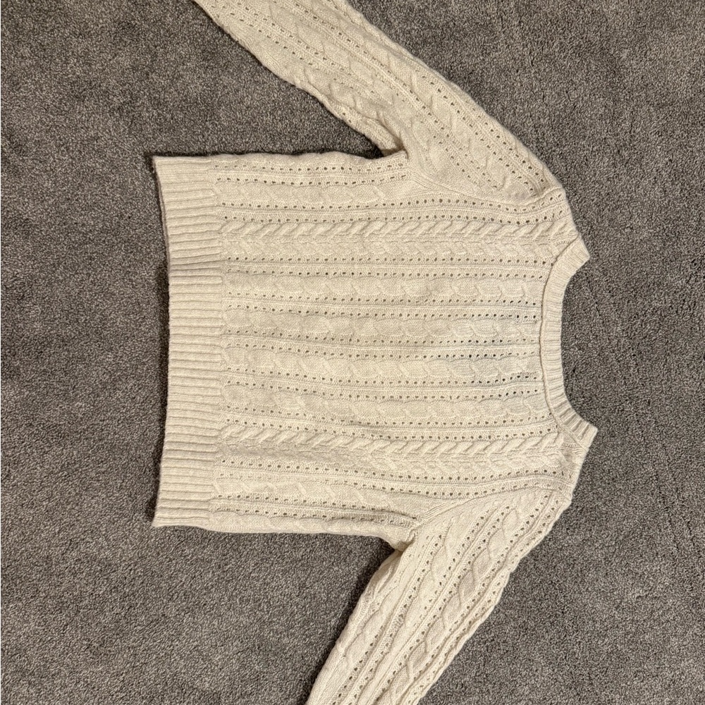WOMENS; MEDIUM; American Eagle Outfitters Cream Cable Knit Cardigan - Picture 2 of 2